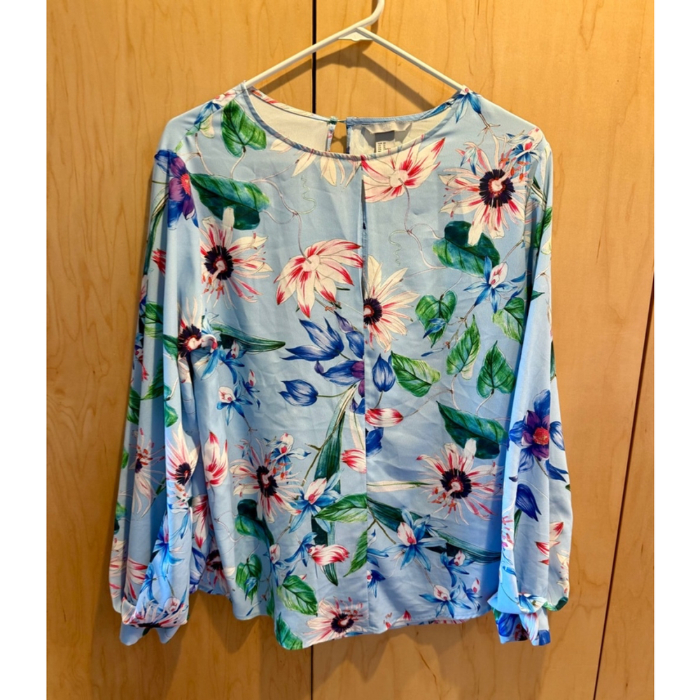 Women's H&M Floral Blouse Size 10 Blue - Picture 2 of 5